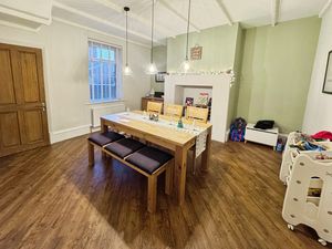 Photo 5- click for photo gallery